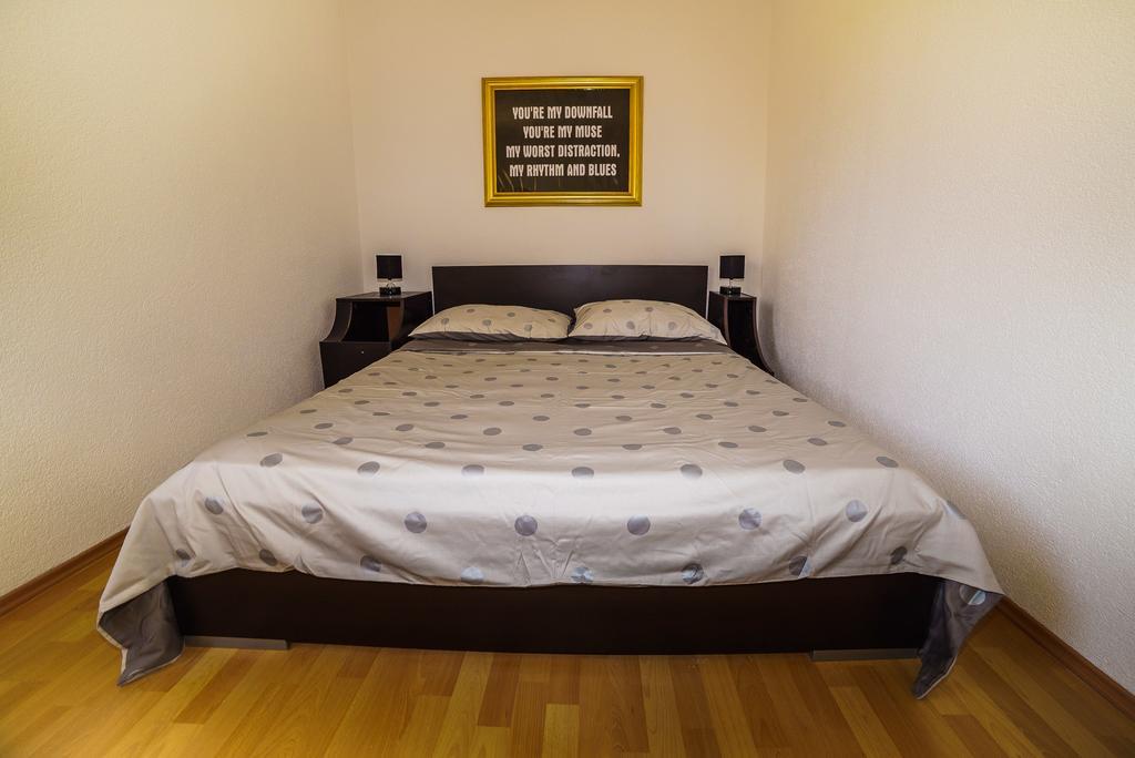 Alithia Silver Apartment